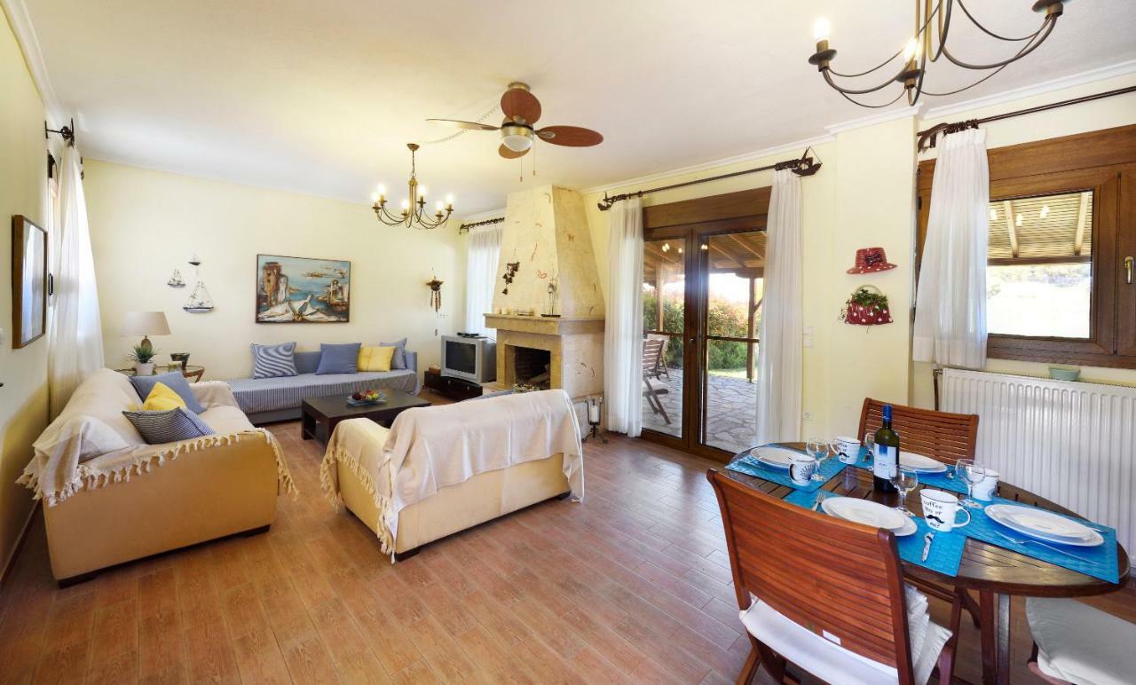 Sani Beach Villa Exterior foto